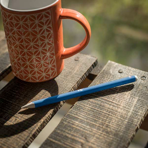 MLB Los Angeles Dodgers - Solid Distressed Apple Pencil (2nd Gen 2019) Skin